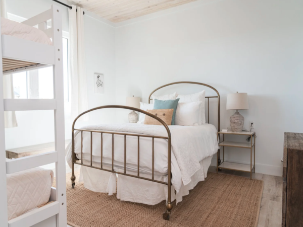 Luxurious Beachfront Villa in Little Exuma - 4-Bedroom Getaway